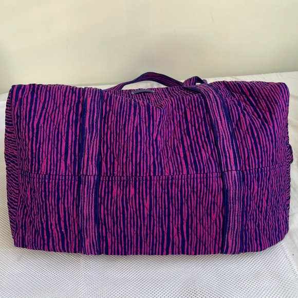 Vera Bradley Purple Quilted Extra Large Tote Bag Weekender Impressionista Stripe - Picture 4 of 8